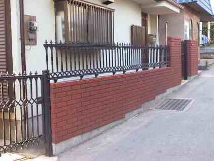 ”Middle class” exterior wall.